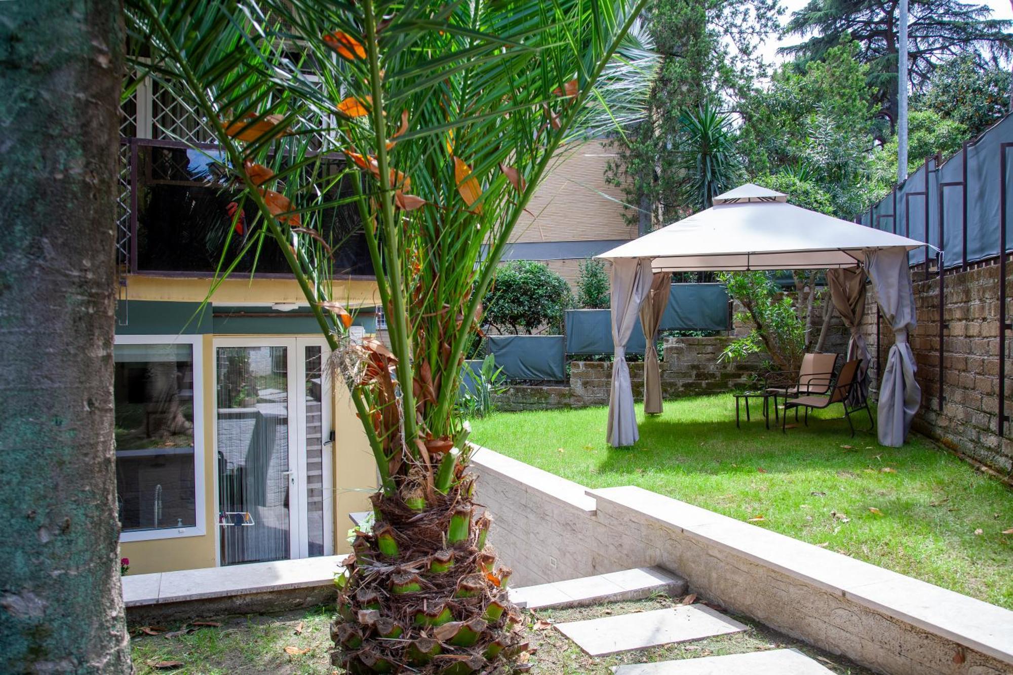 Garden City House Roma - Casa Con Giardino Privato - Rome — Foto 1
